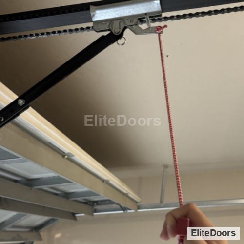 Elektrik kəsildikdə nə etməli — avtomatik qaraj qapılarını necə əl ilə açmaq olar